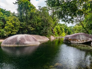 Babinda Boulders