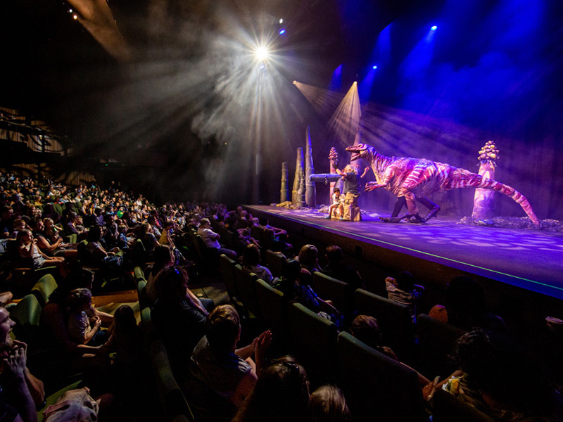 Dinosaurs stage show
