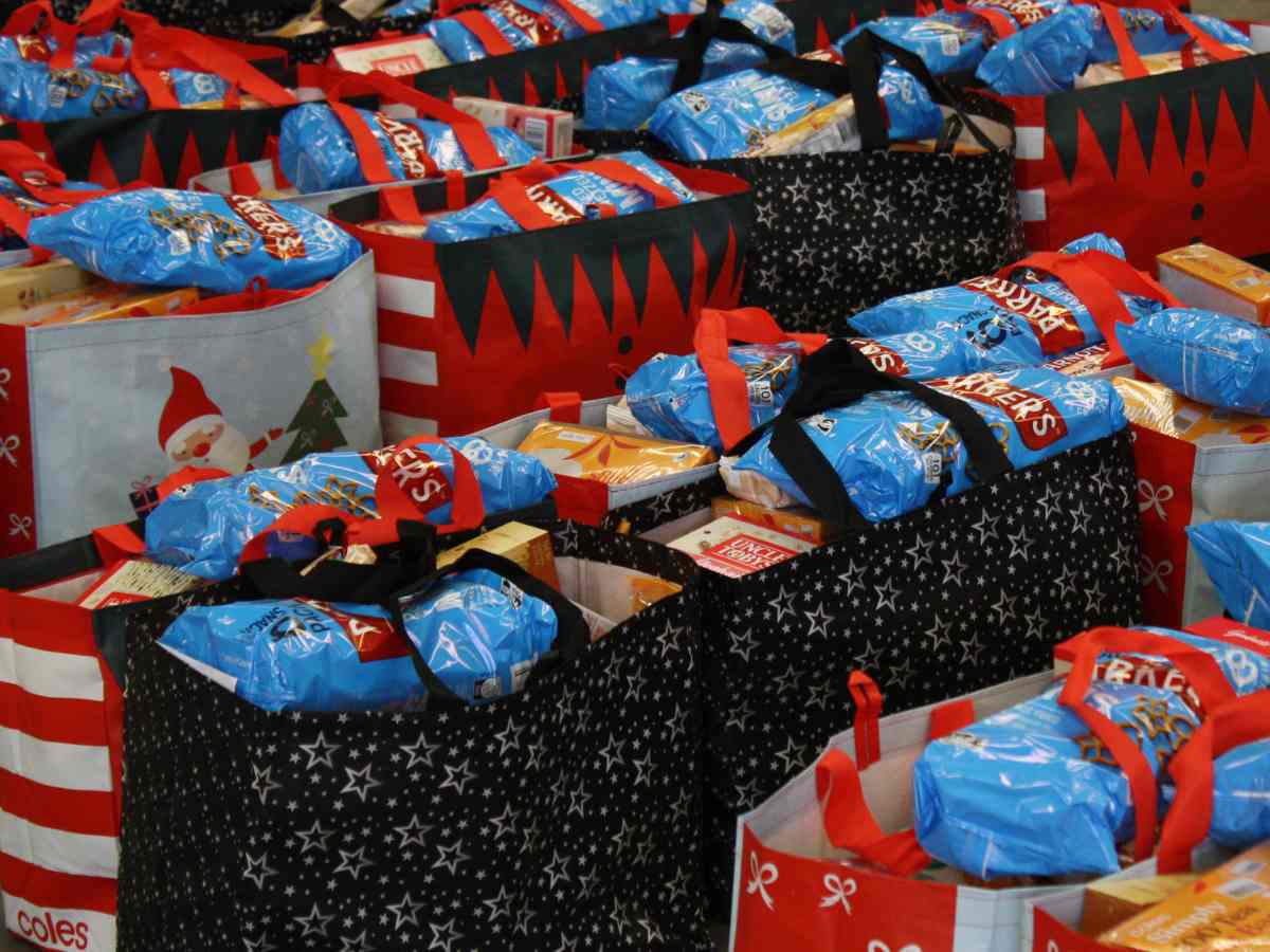 Hamper applications
