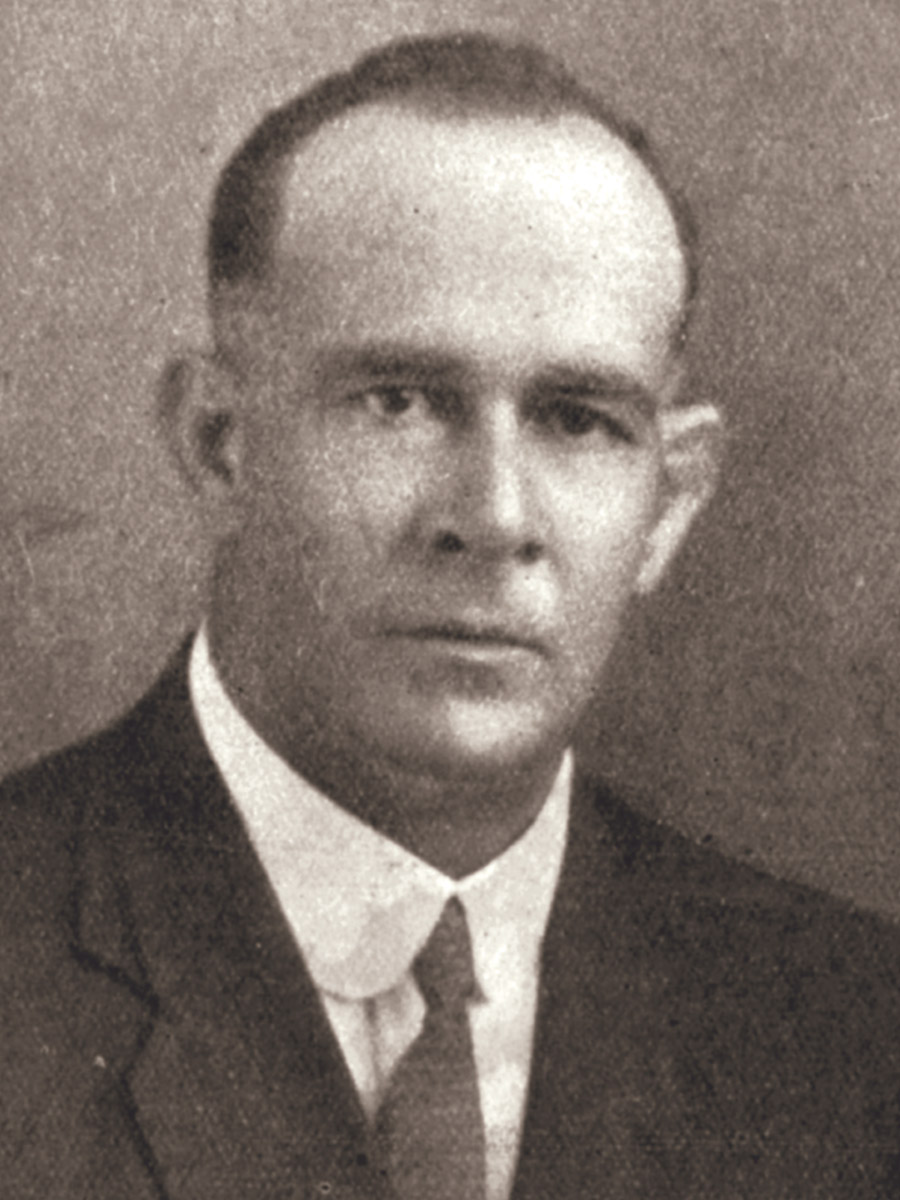 W M Simmonds was Chairman of Cairns Shire Council 1930-1935