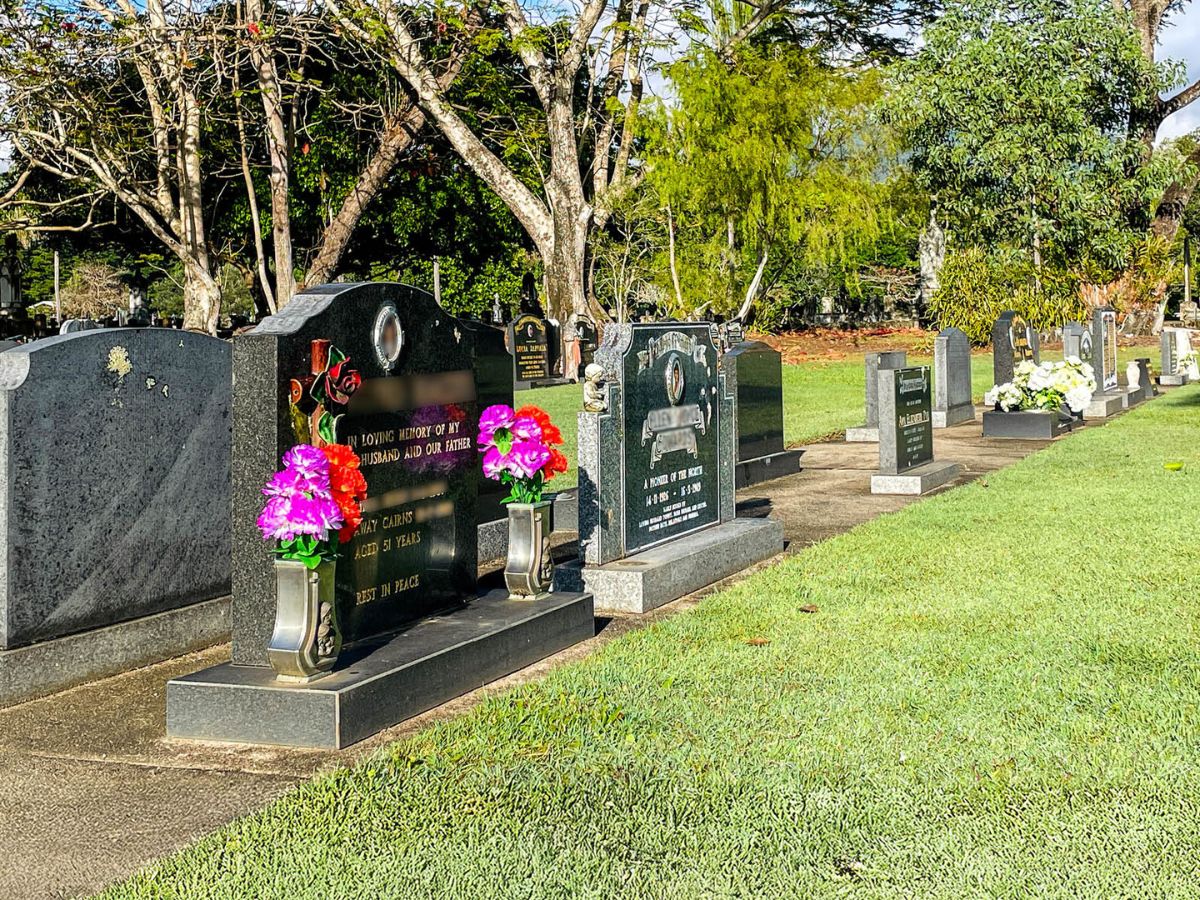 Council to carry out cemeteries clean-up in November  image