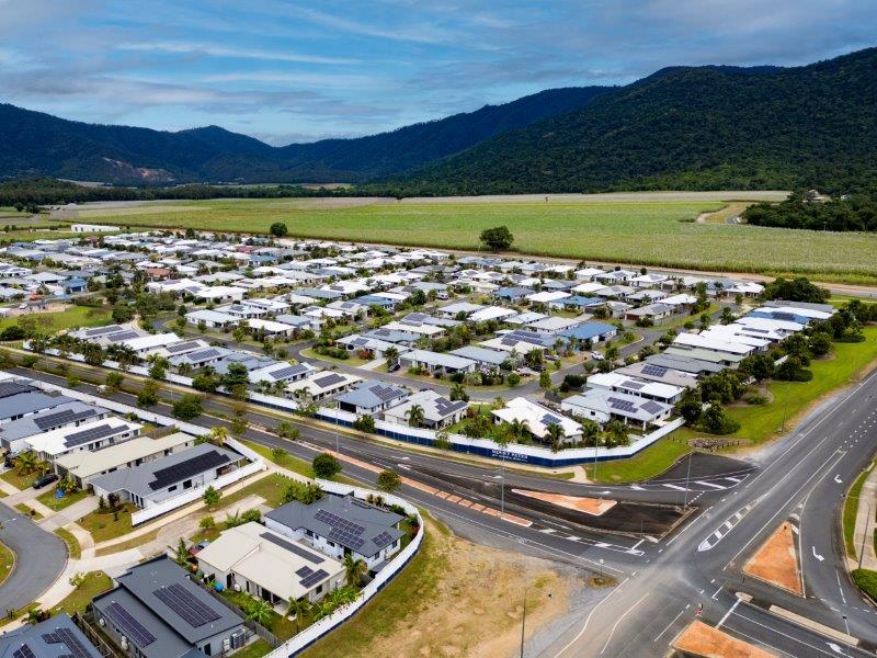 Image showing housing in south Cairns