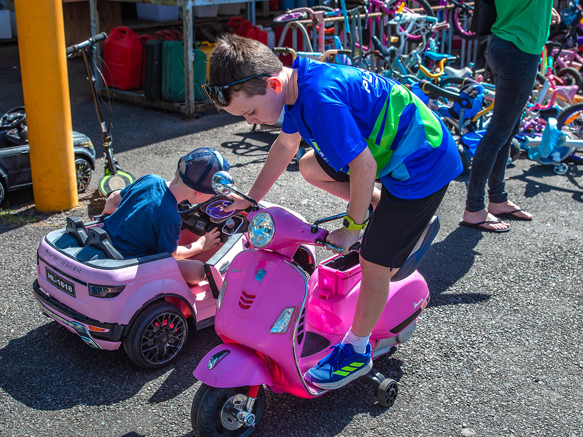 Grab a bargain at this year’s Trash to Treasure image