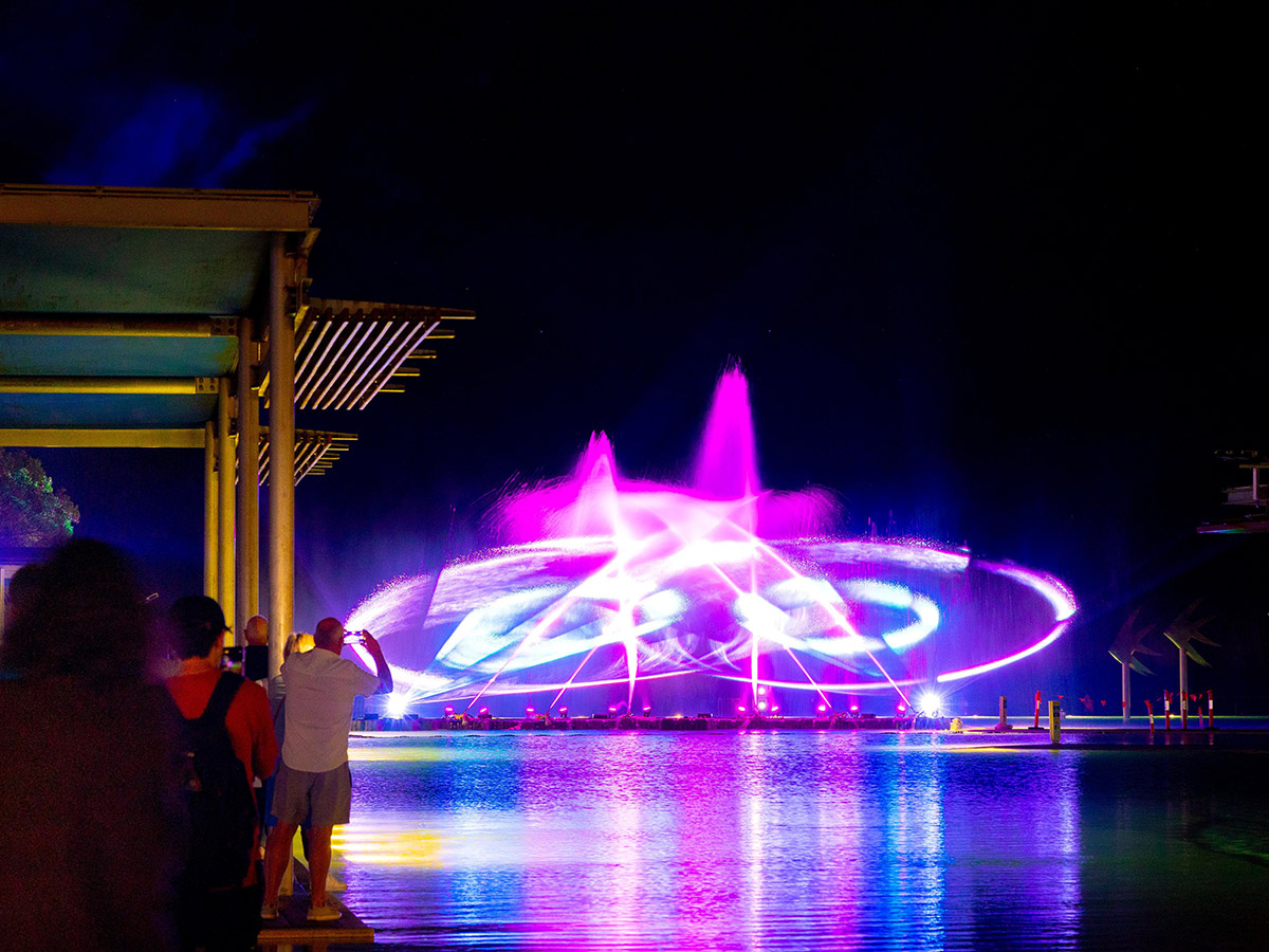 Lagoon evening hours change for Cairns Festival lights image