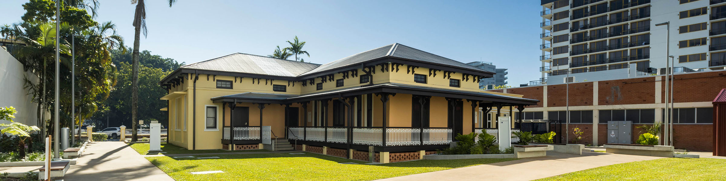 Visit Mulgrave Gallery